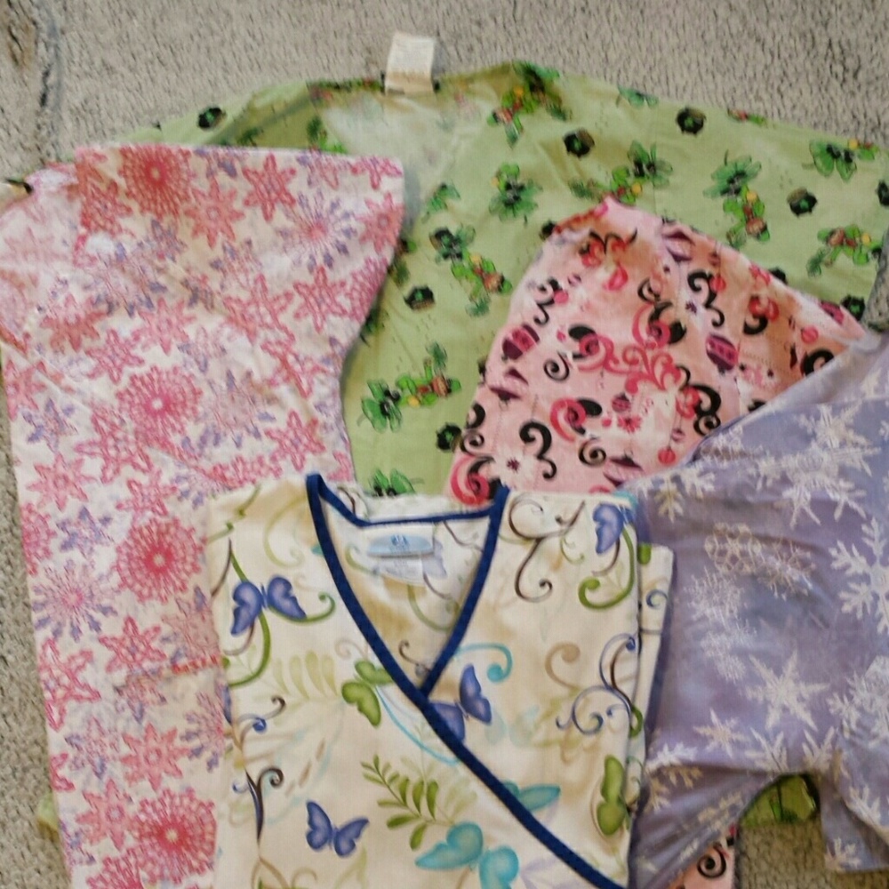 Nursing scrub tops